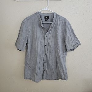 H&M Muscle Fit Button Down Short Sleeve Shirt